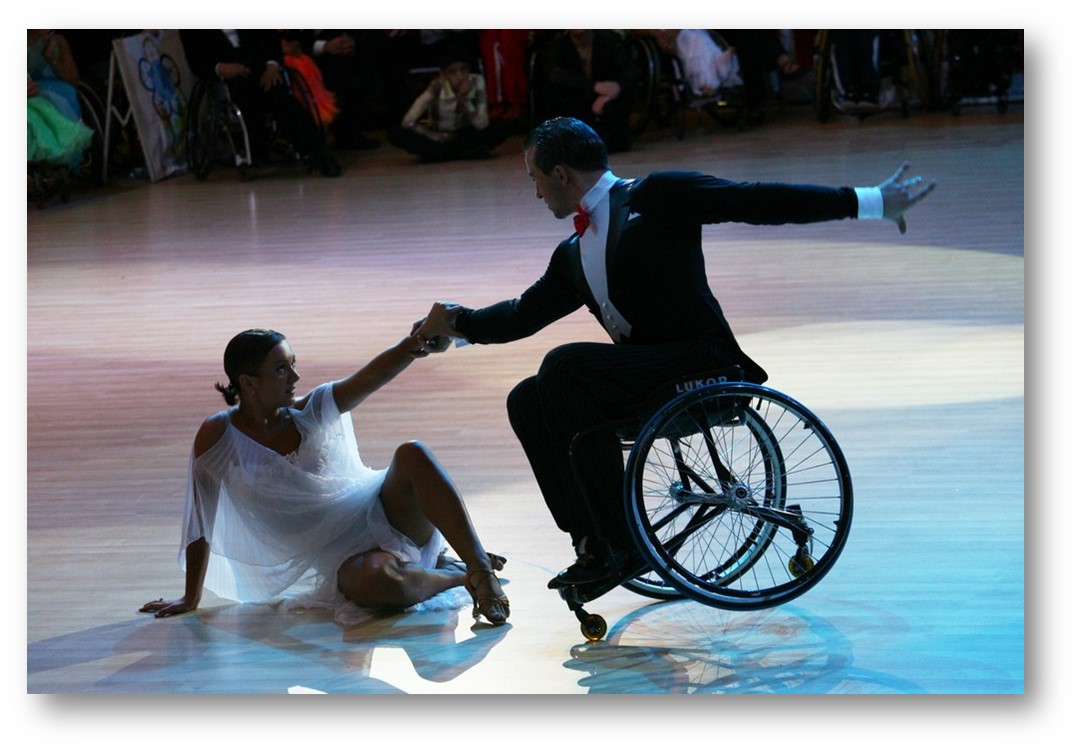 Параолимпийцы бальные танцы колясочники