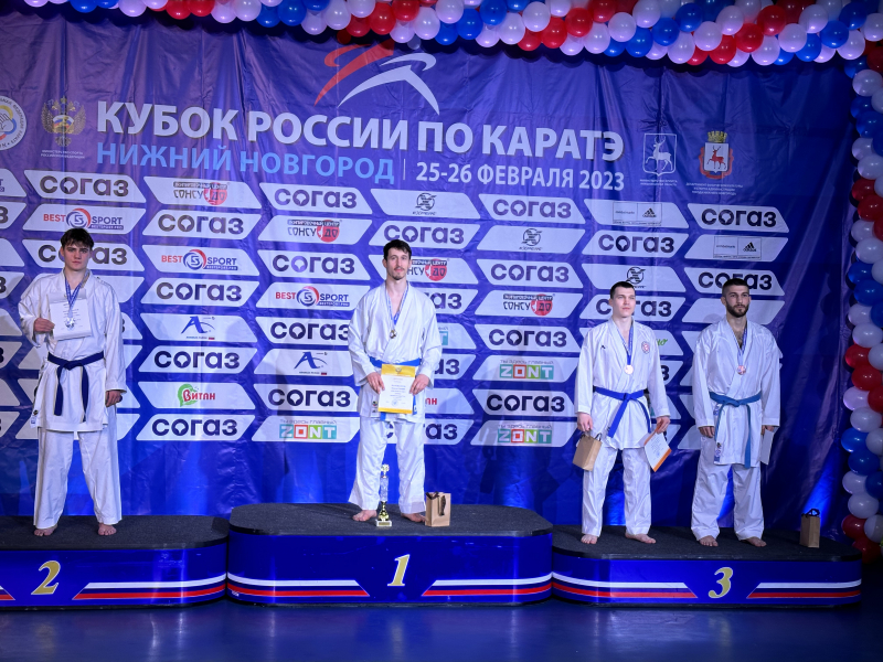 ���������� 4�� �������: ����.