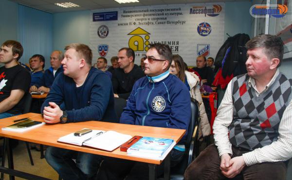 10 ноября в Академии хоккея выступил Владимир Анатольевич Плющев